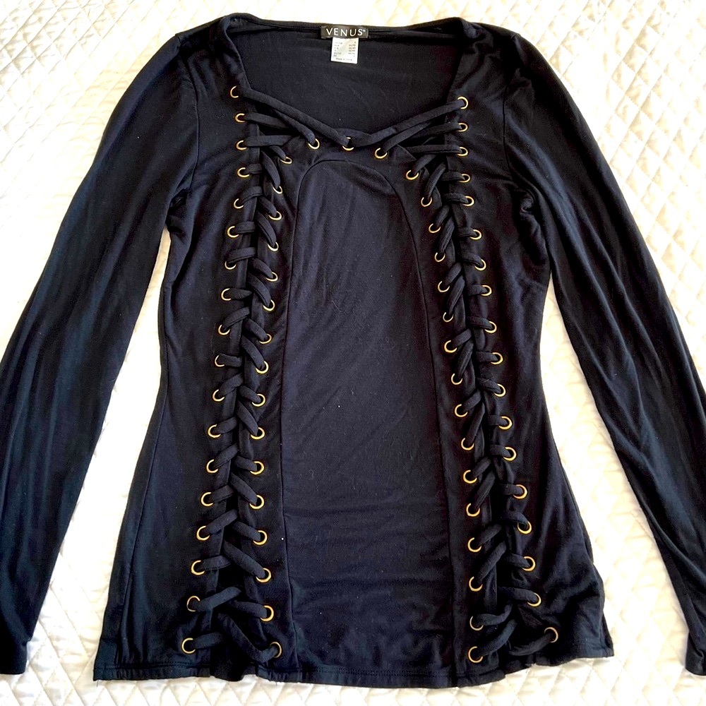 🔥🔥🔥 Black fitted long sleeve